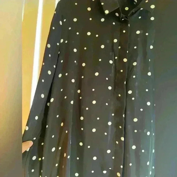 Express polka dot button down shirt size 12 in perfect condition - Picture 4 of 6